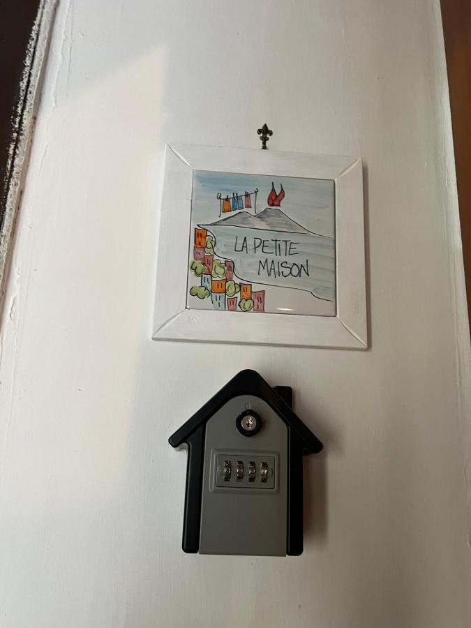 La Petite Maison Napoli Eksteriør billede